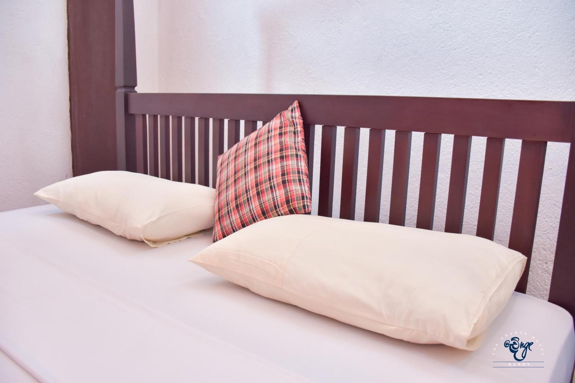 The Change Hotel Κάντι Εξωτερικό φωτογραφία