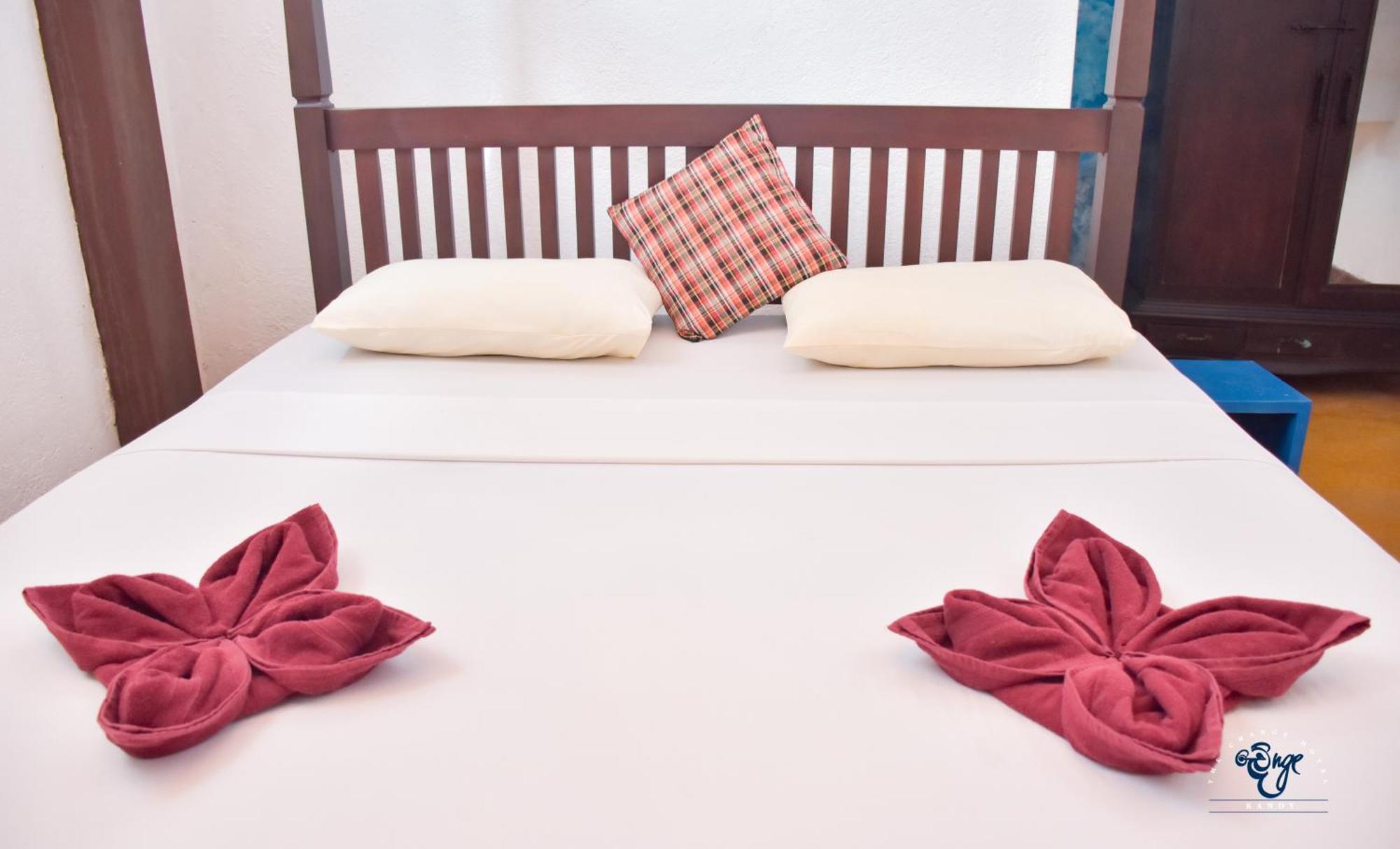 The Change Hotel Κάντι Εξωτερικό φωτογραφία