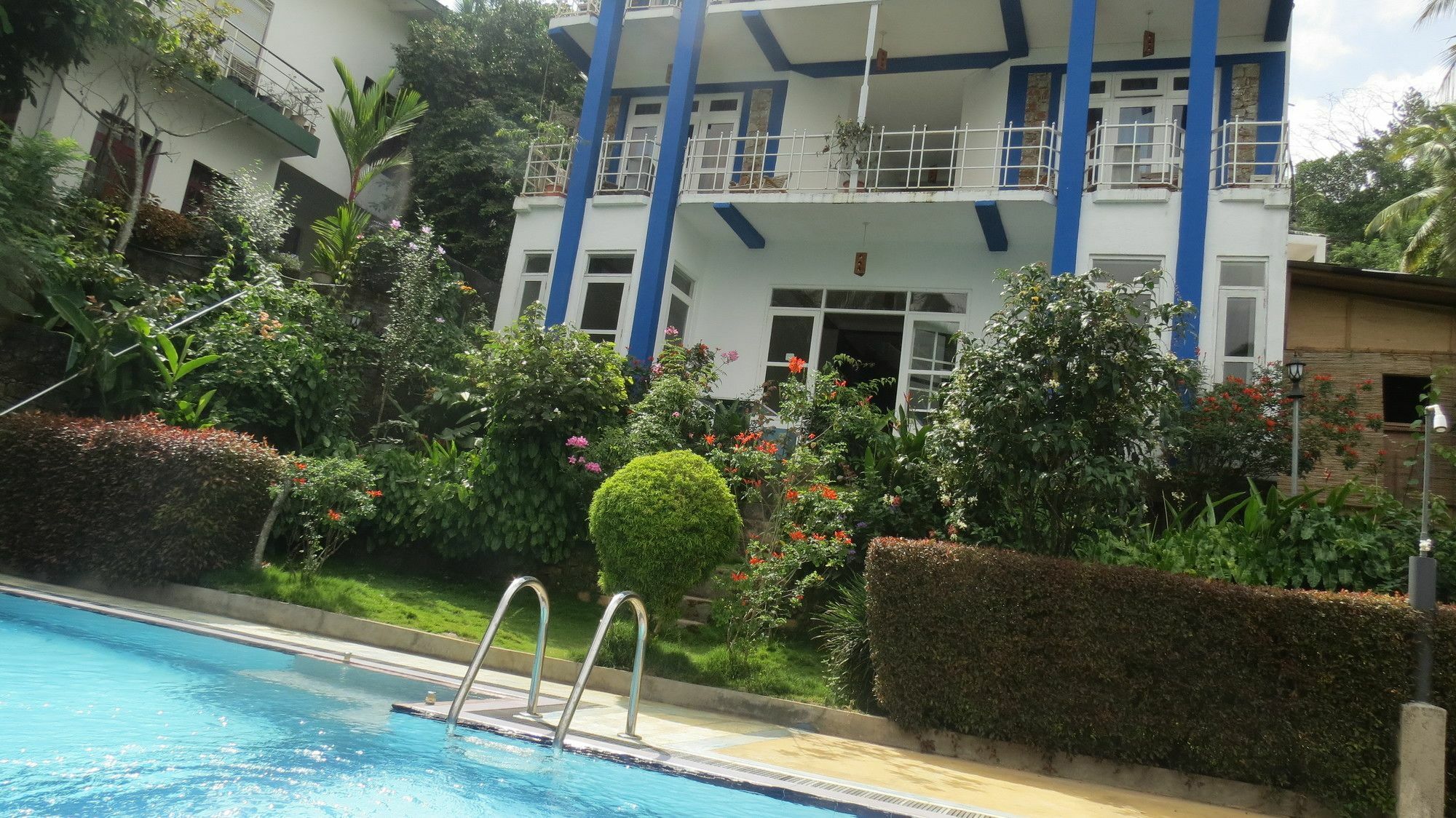 The Change Hotel Κάντι Εξωτερικό φωτογραφία